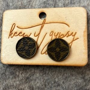 Keep it gypsy LV earrings